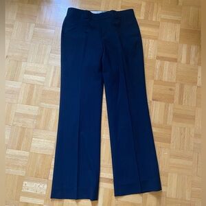 Banana Republic Logan Fit Pant size 6